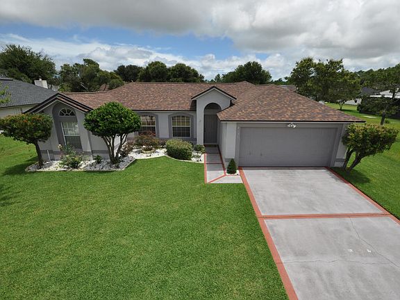 3rd image of 2151 Forest Gate Dr W