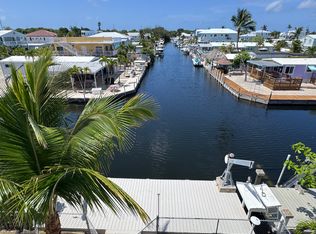 10 Mangrove Ln, Key Largo, FL 33037