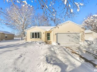 316 8th Ave, Hampton, IL 61256