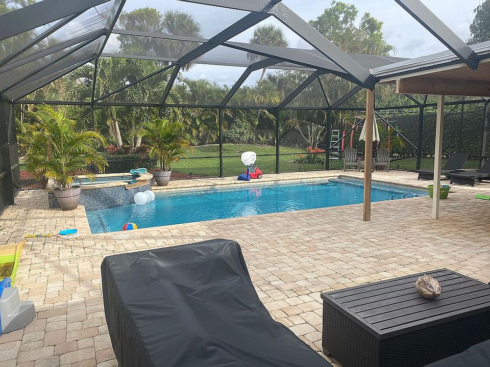 2nd image of 6148 Celadon Cir