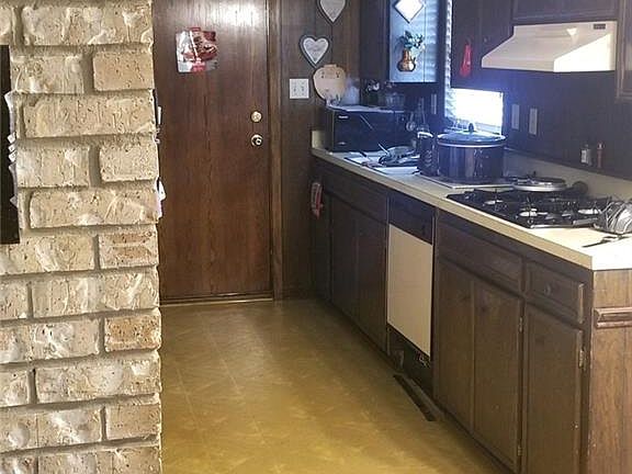4th image of 2942 Silver Pine Ln