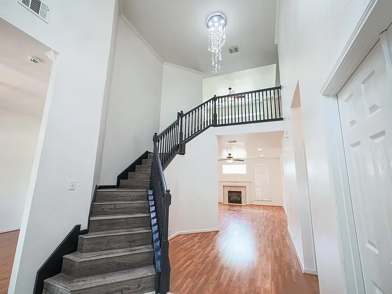 11606 Canyon Woods Dr — Photo 4