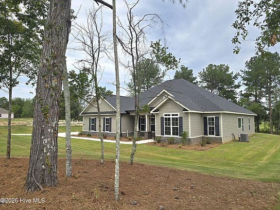 2nd image of 1670 Bellingham Drive