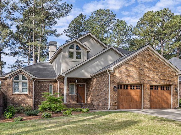 3rd image of 111 Bald Cypress Ct