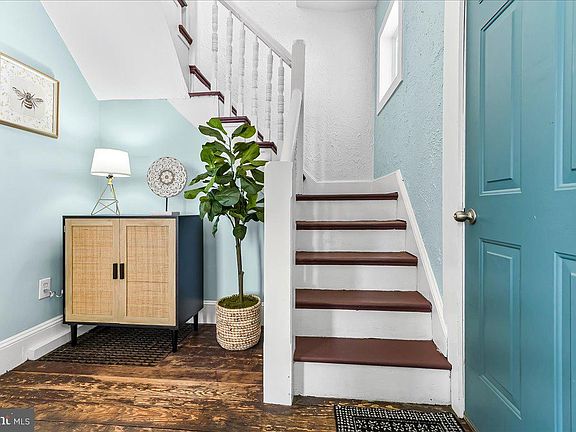 5th image of 204 Rutledge Ave