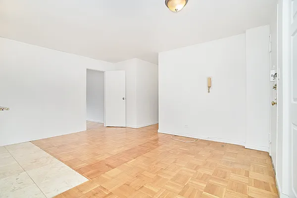 Rented by Living New York | media 21