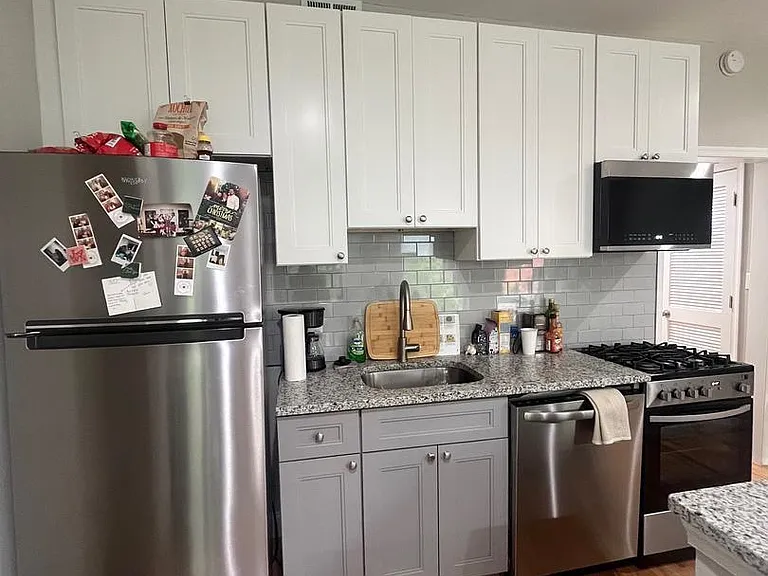 1820 Pine St #2F — Photo 6