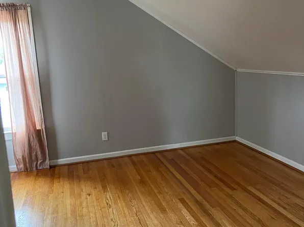 3423 Warners Rd, Camillus, NY 13031