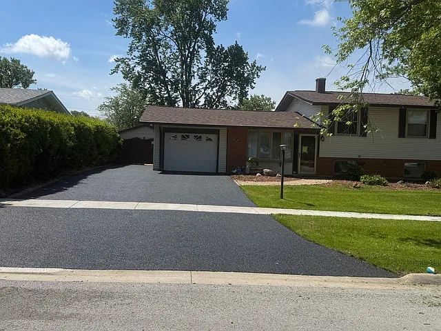 9407 Elm Ave — Photo 11