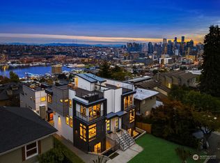 1520 Bigelow Ave N, Seattle, WA 98109