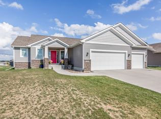 1501 NW Sunset Ln, Grimes, IA 50111