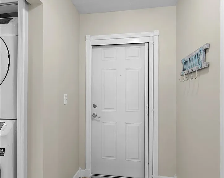 1203 SW 48th Ter #201 — Photo 4