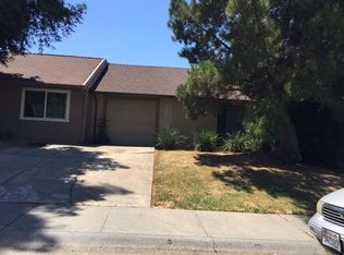 34 Pulsar Cir, Sacramento, CA
