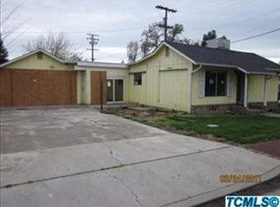 1105 W Noble Ave, Visalia, CA 93277