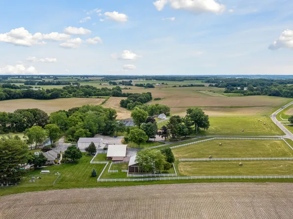 23709 66th Ave N, Port Byron, IL 61275