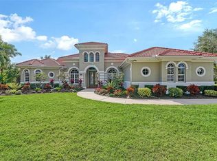 8122 Lone Tree Gln, Lakewood Ranch, FL 34202