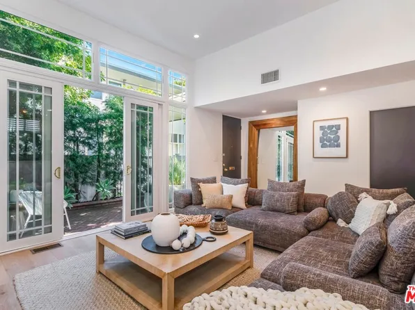 4314 W Kling St #23, Burbank, CA 91505