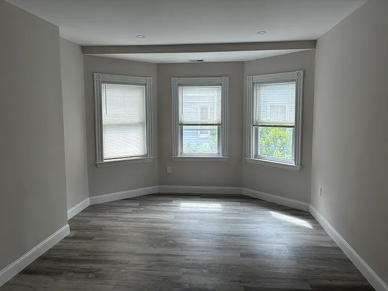 40 Harvest St #2 — Photo 2