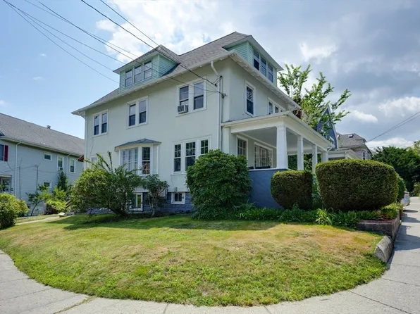 27 Appleton St, Watertown, MA 02472