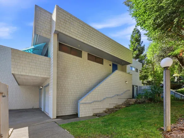 105 Virginia Avenue #2, Sebastopol, CA 95472