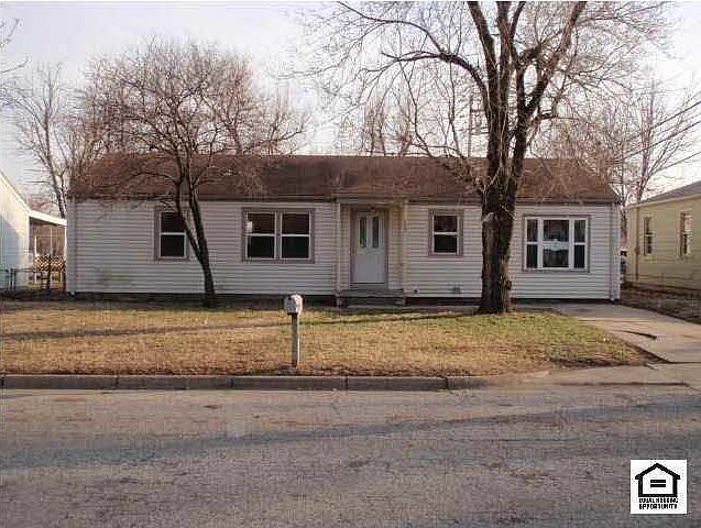 1st image of 227 Stanley Dr #Hud-181209107