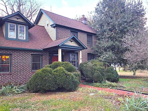 3rd image of 27329 Iron Gate Rd