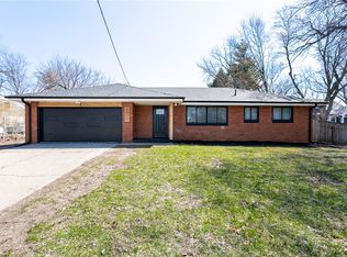 4015 SW 31st St, Des Moines, IA 50321
