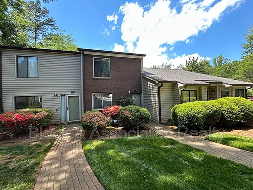 185 Forest View Dr Photo 1