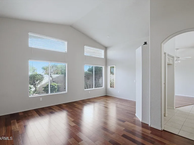 15251 W Verde Ln — Photo 3