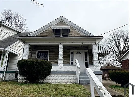 1115 S 32nd St — Photo 1