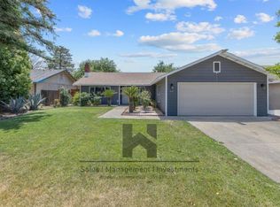 1637 Paradise Ave, Tulare, CA 93274
