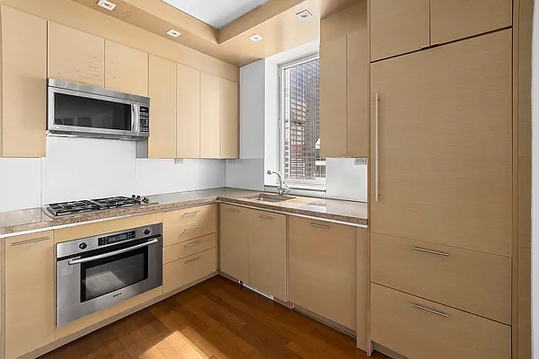 Rented by Corcoran | media 2