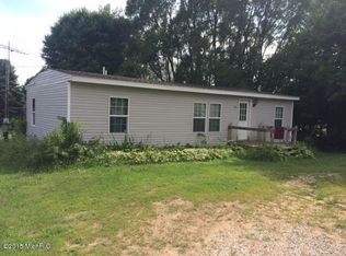 1251 Harold Rd, Scottville, MI 49454