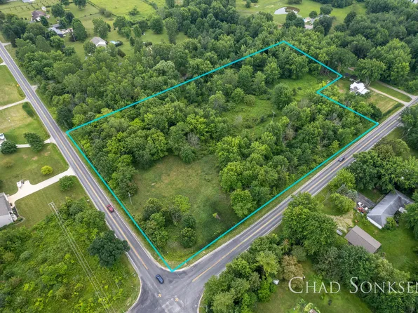 3202 76th St SE, Caledonia, MI 49316