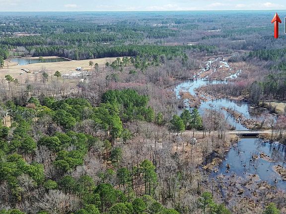 2nd image of 930 Old Halifax Rd