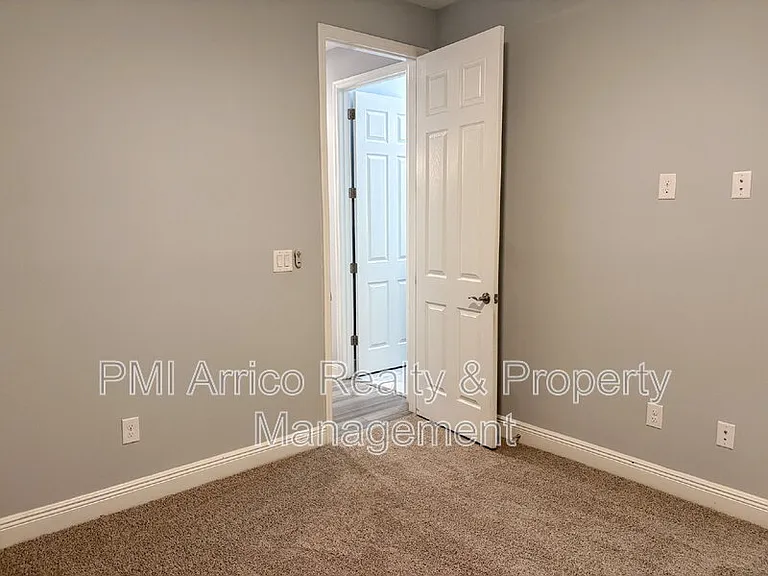 12860 Satin Lily Dr — Photo 26
