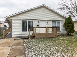 2605 20th St, Zion, IL 60099