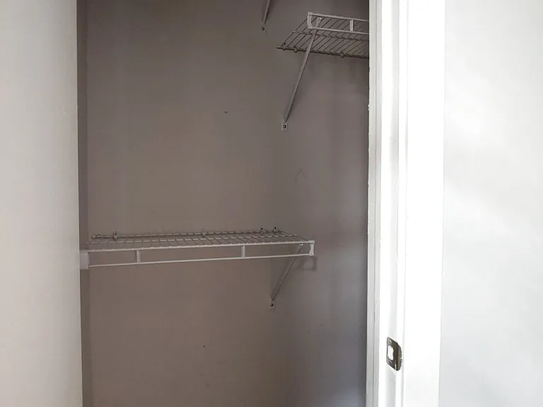 517 W Belmont Ave #511-35 — Photo 8