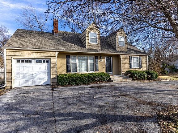 2nd image of 7401 Nall Ave