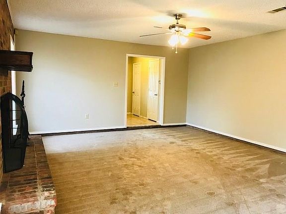 4th image of 4916 Ledgestone Dr