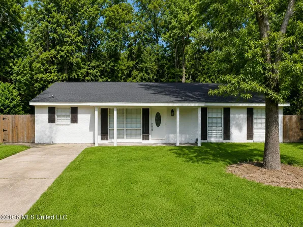 307 S Steele Ave, Picayune, MS 39466