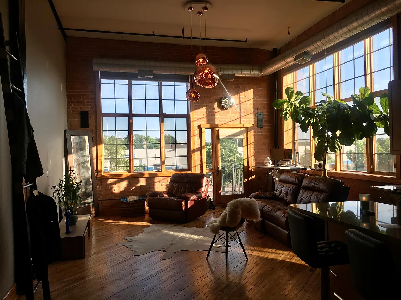 Open Living Area/14 Foot Ceilings/Original Hardwood Flooring