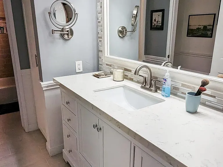2410 Albatross St #6 — Photo 7