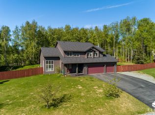 23301 Whispering Birch Dr, Chugiak, AK 99567