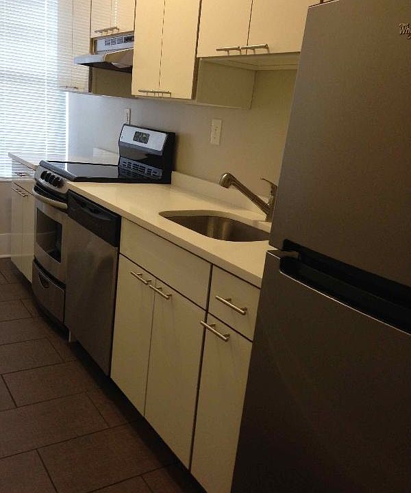 2nd image of 9 Sewall Ave APT 195F