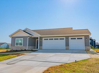 6674 Warner Farm Dr, Deforest, WI 53532