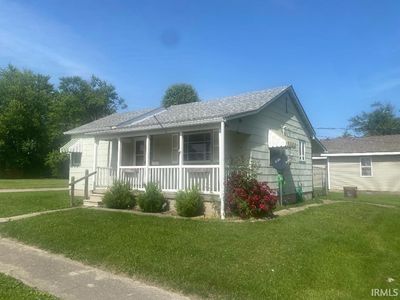 589 2nd St NW, Linton, IN, 47441