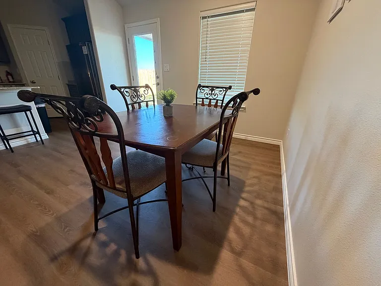 1416 Bajada St — Photo 18