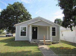 725 N Grant Ave, Sand Springs, OK 74063