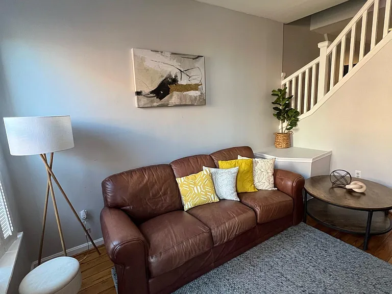 627 Harvey St — Photo 39